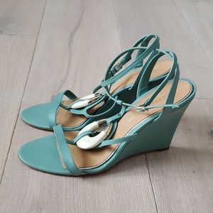 Badgley Mischka sandals